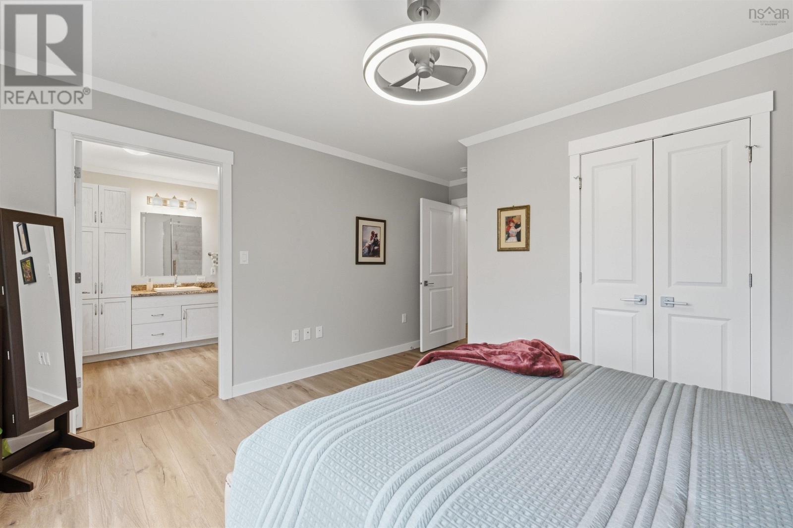 Property 22 of 50 of 238 Fraser Road