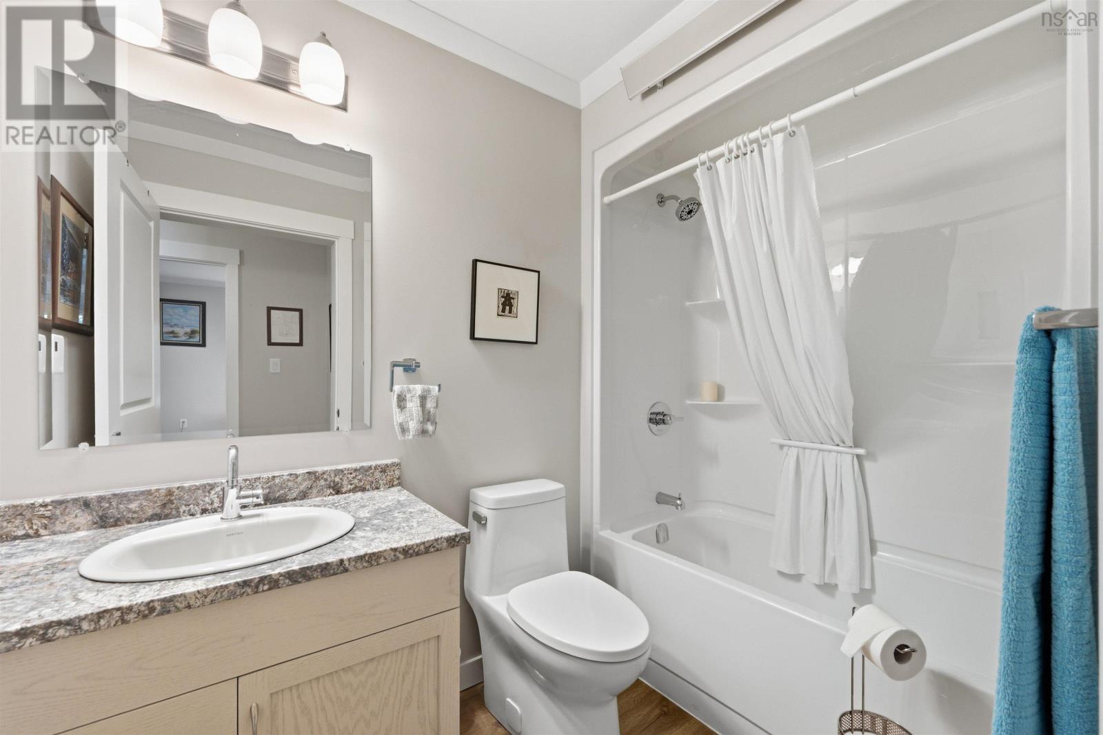 Property 20 of 50 of 238 Fraser Road
