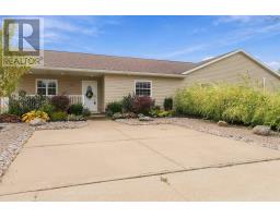 37 Bigelow Street, Wolfville, NS B4P0A1 Photo 37