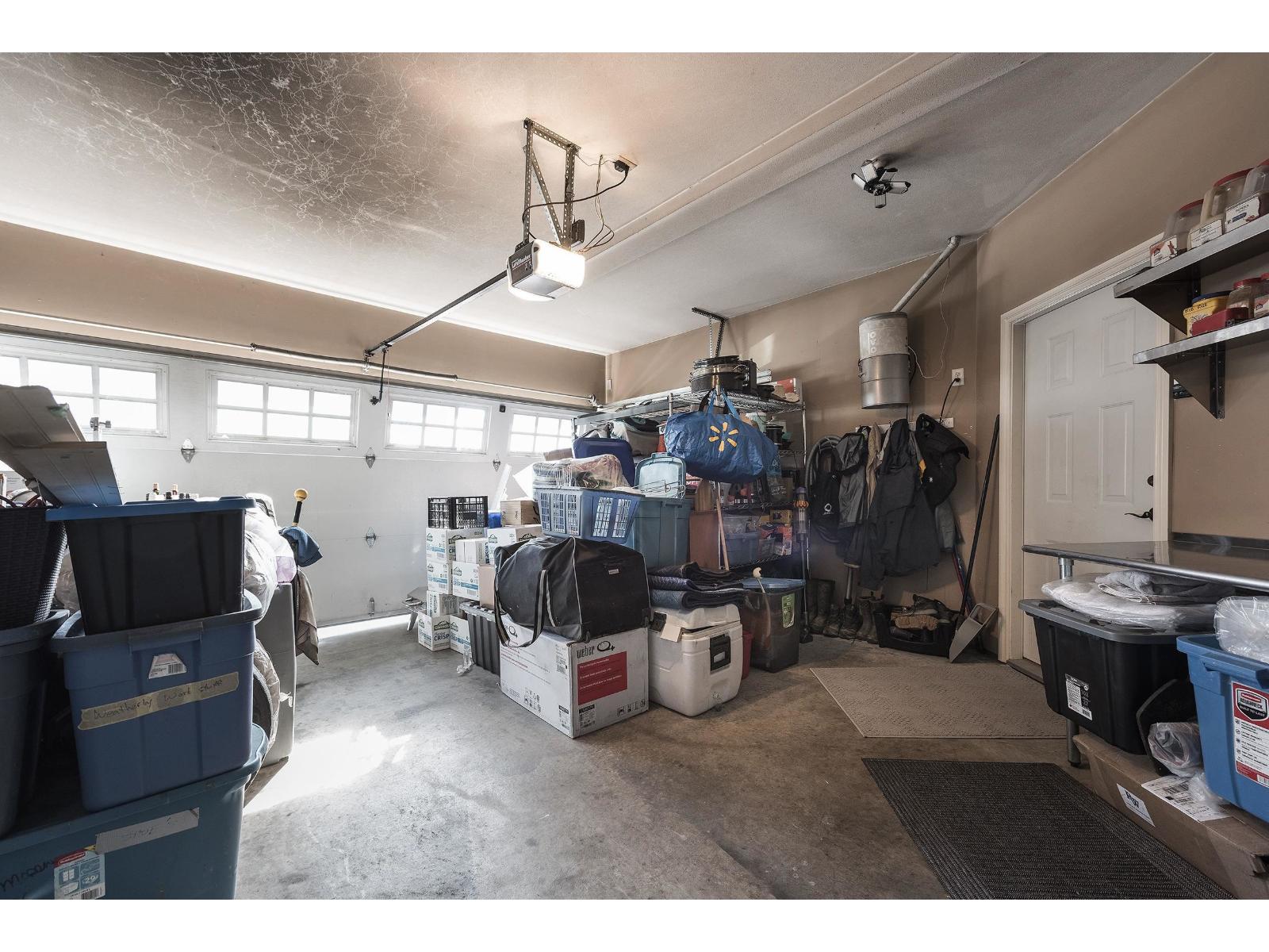 Photo of 38 6577 SOUTHDOWNE PLACE, Sardis South 35