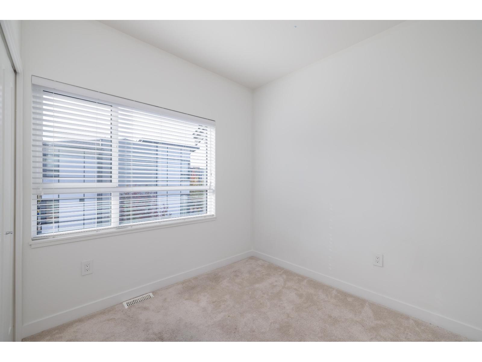 105 20150 81 AVENUE, Langley - Image 1