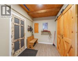 5031 Gloinnzun Drive, 108 Mile Ranch, BC V0K2Z0 Photo 17