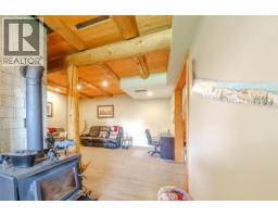 5031 Gloinnzun Drive, 108 Mile Ranch, BC V0K2Z0 Photo 18
