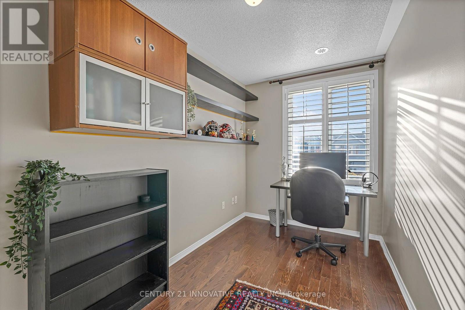 99 JOHN BELL CRESCENT - 14