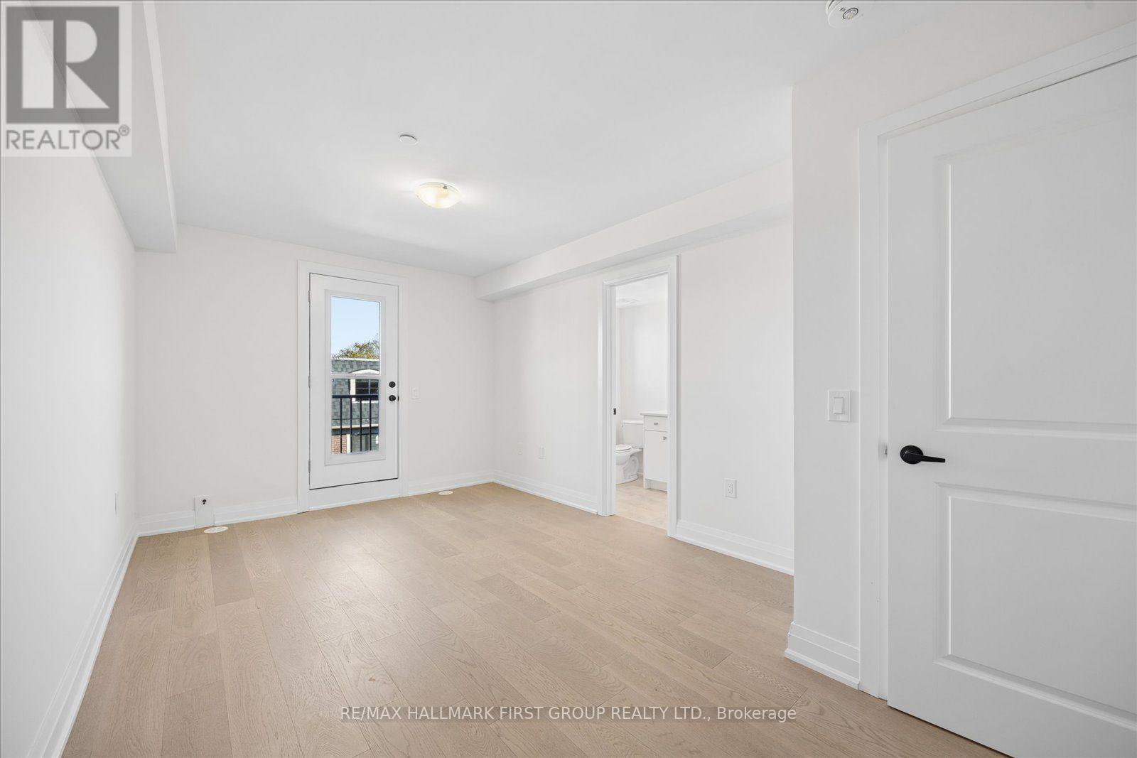 39 MARRET LANE - 19