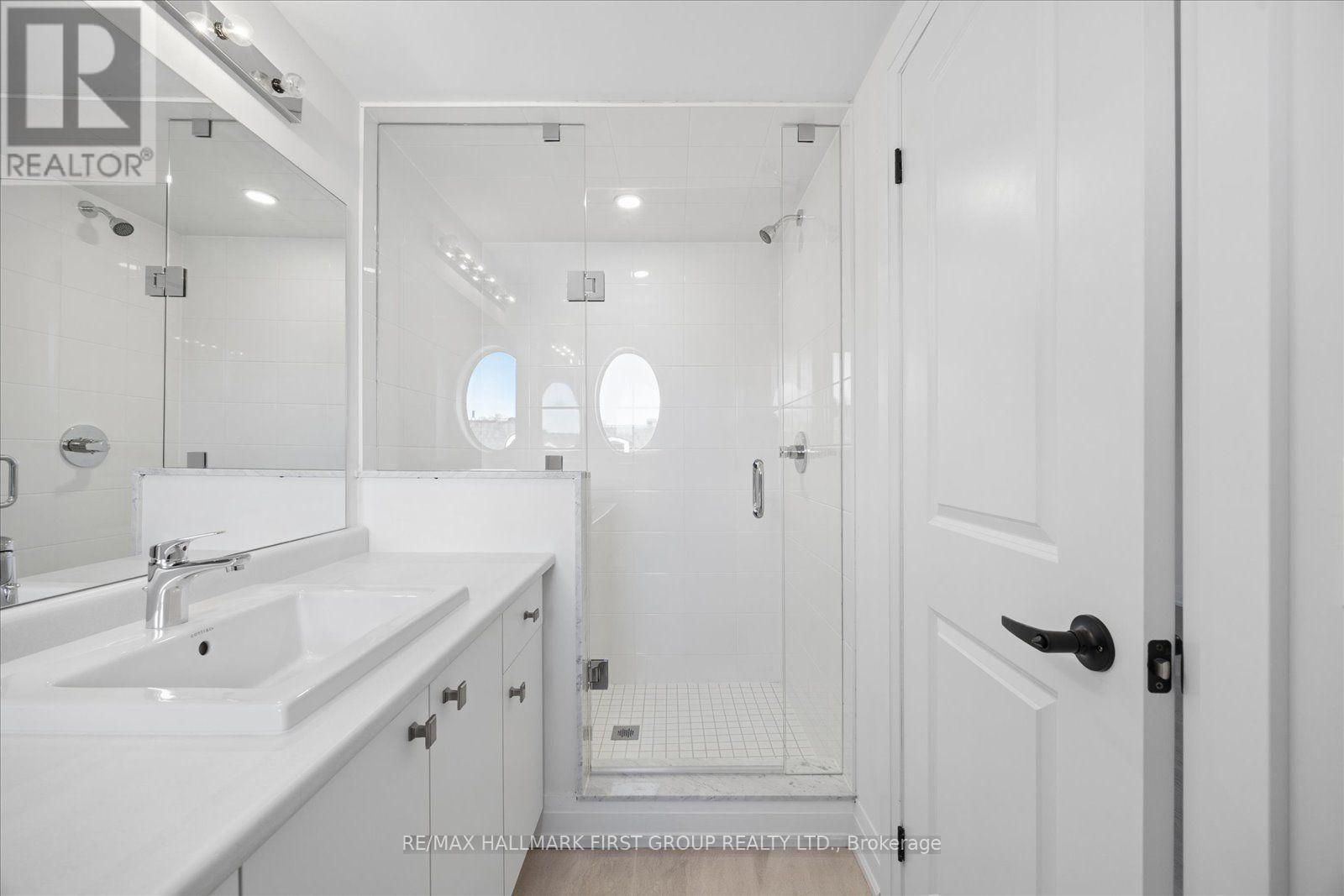 39 MARRET LANE - 22