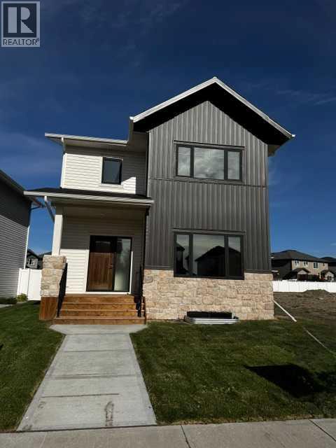 Listing photo – 36 Memorial Parkway, Rural Red Deer County