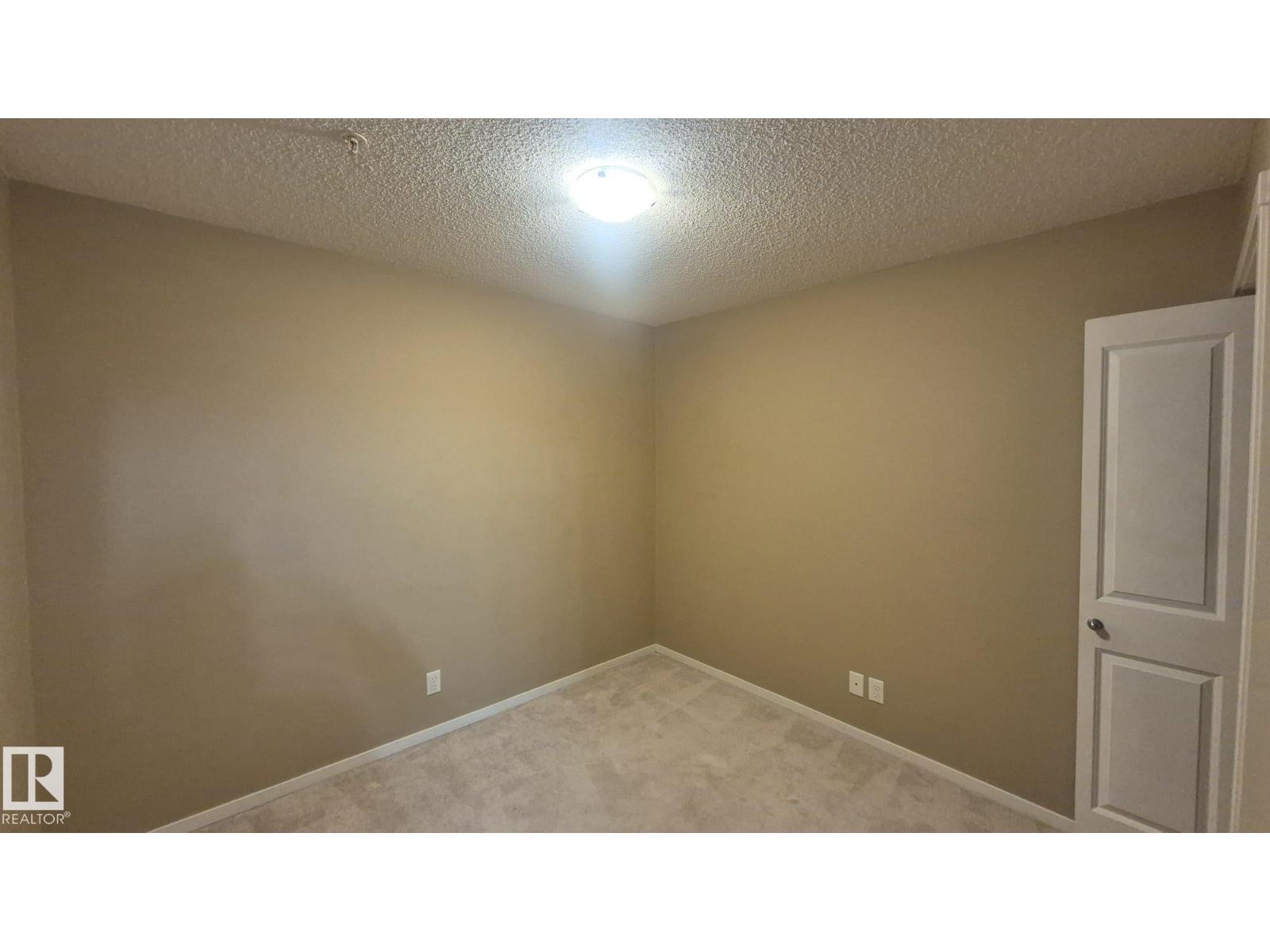 #119 – 111 Watt CM SW, Walker — photo 23 of 26: Property photo