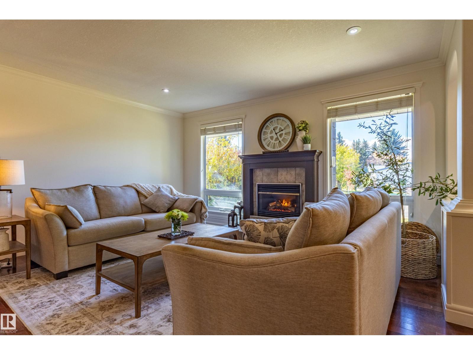 4107 122 ST NW - 6
