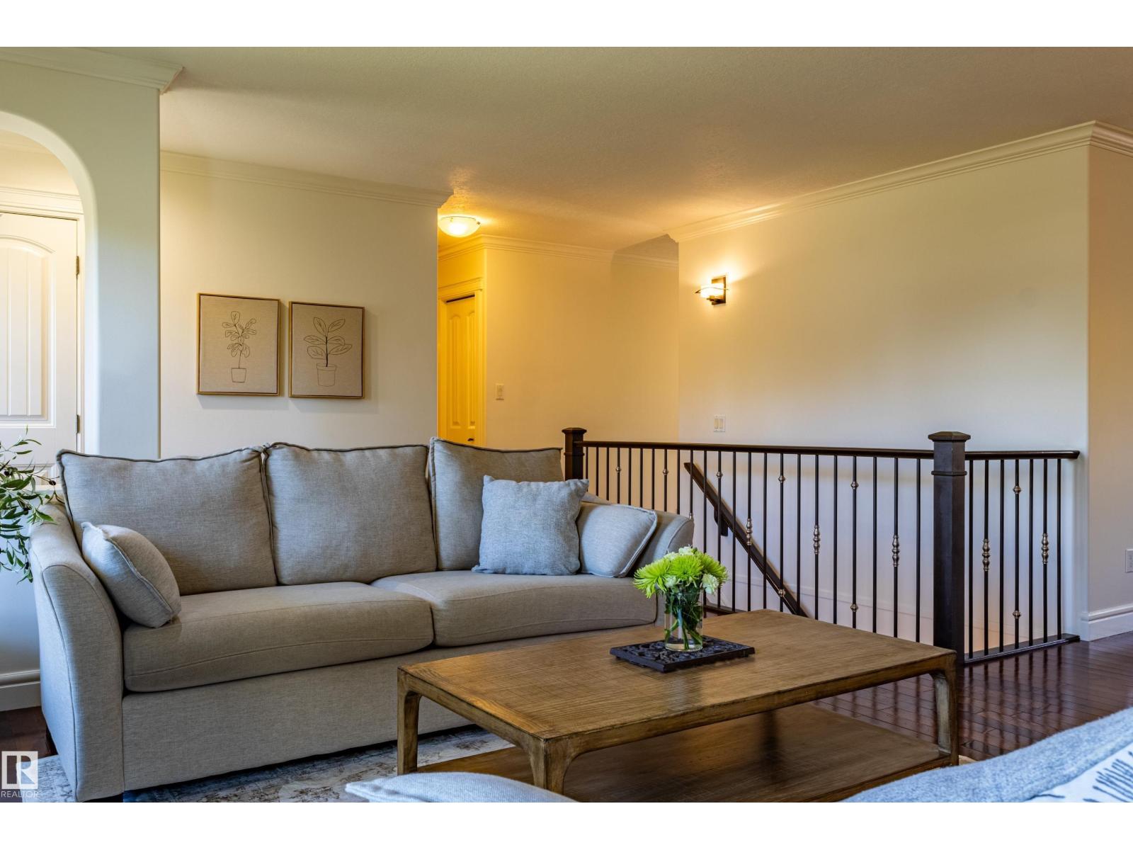 4107 122 ST NW - 9