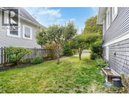 1200 Hampshire Rd, Oak Bay, BC V8S4T2 Photo 36