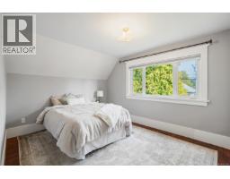 1200 Hampshire Rd, Oak Bay, BC V8S4T2 Photo 15