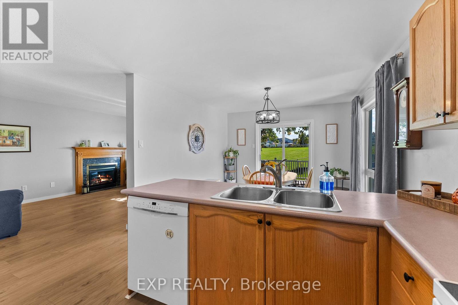 108 MCLACHLIN STREET S - Image 12