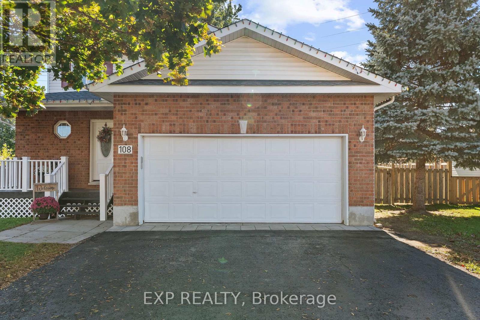 108 MCLACHLIN STREET S - Image 3