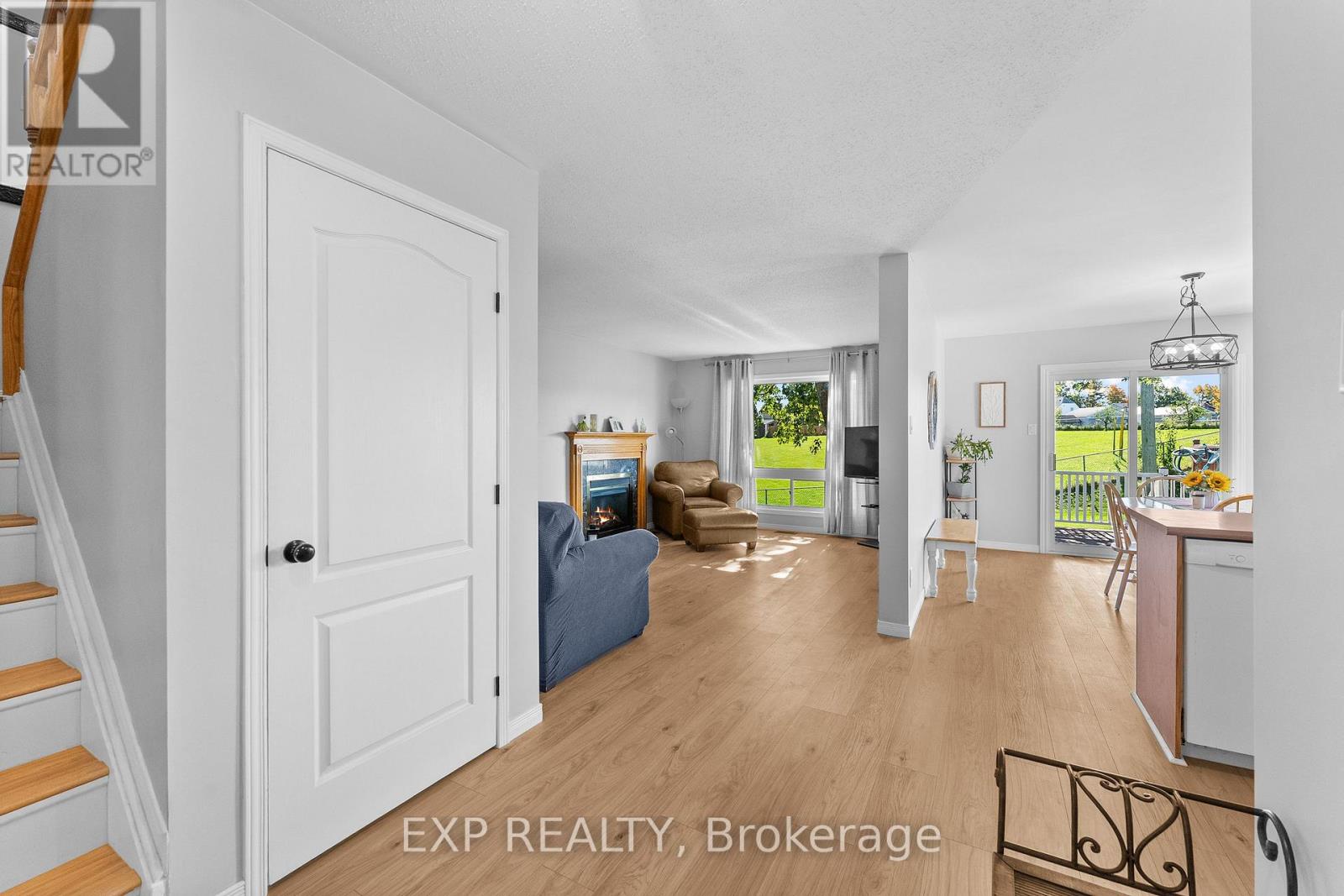 108 MCLACHLIN STREET S - Image 8