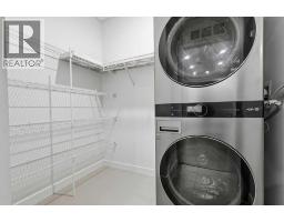 631, 88 9 Street NE - photo 32