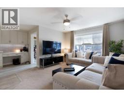 Bedroom - 7 Emberside Hollow, Cochrane, AB T4C2L6 Photo 10
