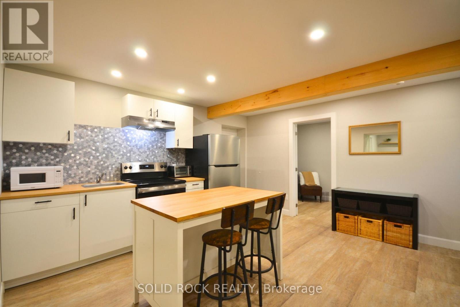 1441 Edgecliffe Avenue — photo 10