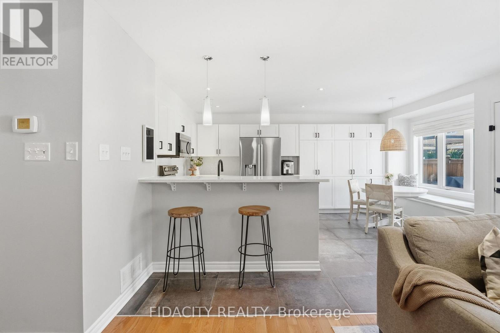 206 MISTRAL WAY, Ottawa — photo 12