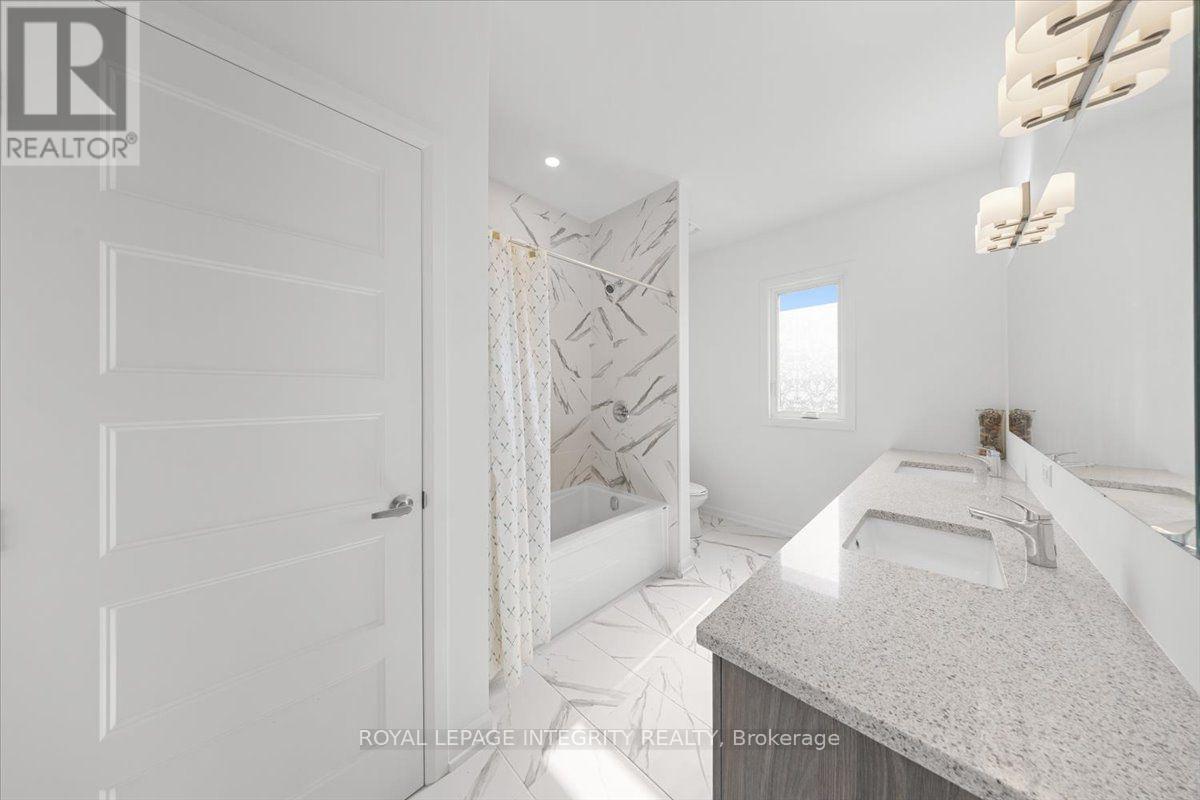 6 RUTILE STREET - Image 30