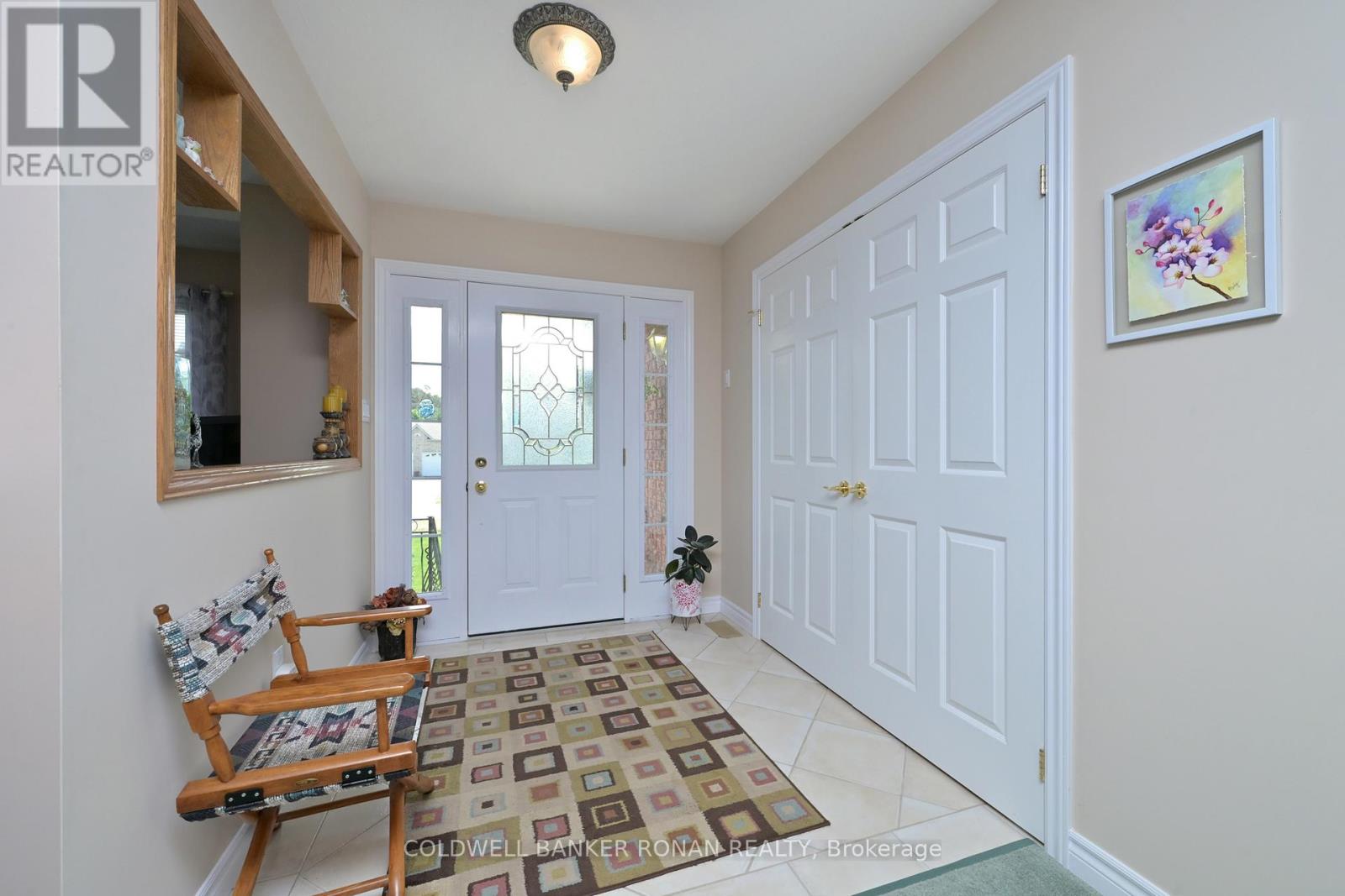28 Fisher Drive, Adjala-Tosorontio, ON photo 4