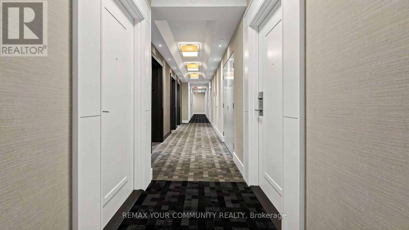 #619 9201 YONGE STREET - 39