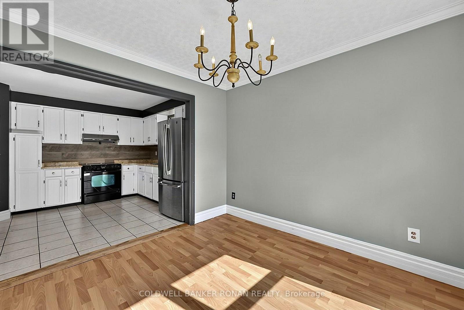 130 Queen Street, New Tecumseth, ON photo 14