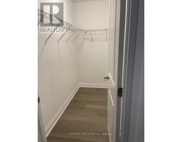 15 Barnyard Trail, Barrie, ON L9J0Y1 Photo 13