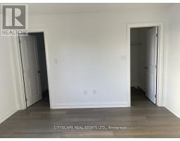 15 Barnyard Trail, Barrie, ON L9J0Y1 Photo 14