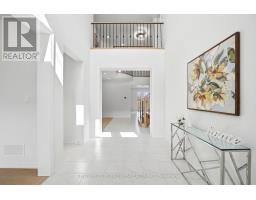107 Rugman Crescent, Springwater, ON L9X2A5 Photo 11