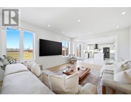 107 Rugman Crescent, Springwater, ON L9X2A5 Photo 23