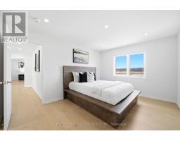 107 Rugman Crescent, Springwater, ON L9X2A5 Photo 31