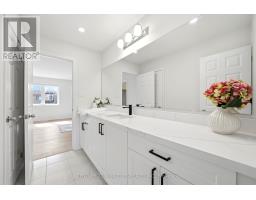 107 Rugman Crescent, Springwater, ON L9X2A5 Photo 33