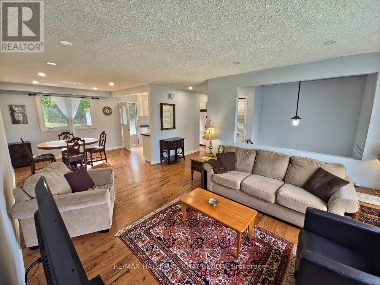 185 Ardagh Road, Barrie, ON photo 7