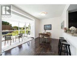 215 - 77 Avenue Road, Toronto, ON M5R3R8 Photo 7