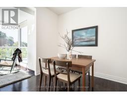 215 - 77 Avenue Road, Toronto, ON M5R3R8 Photo 9