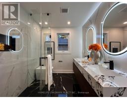 145 York Downs Drive, Toronto, ON M3H2G8 Photo 6
