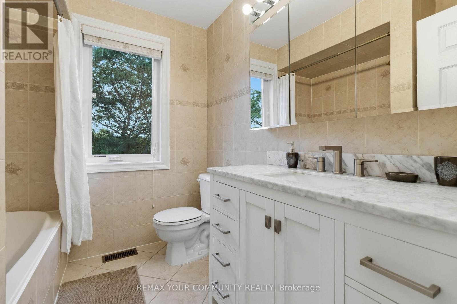 1380 Bishopstoke Way, Oakville, ON photo 31