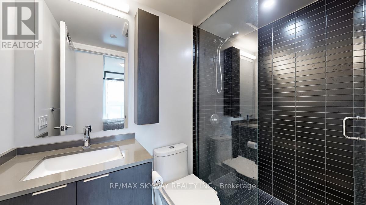 86 Dundas Street East — photo 17