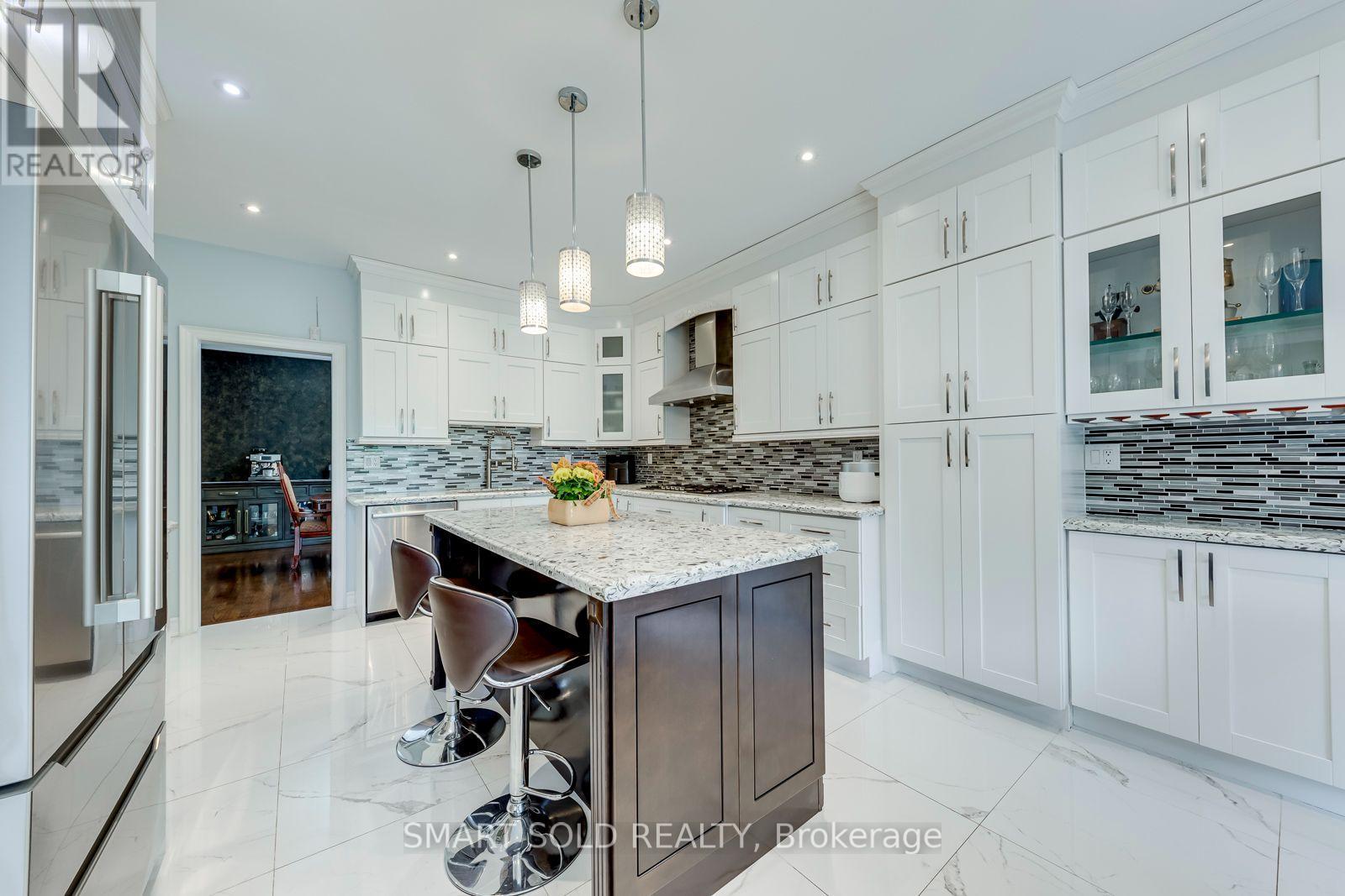 5291 FOREST HILL DRIVE - 13