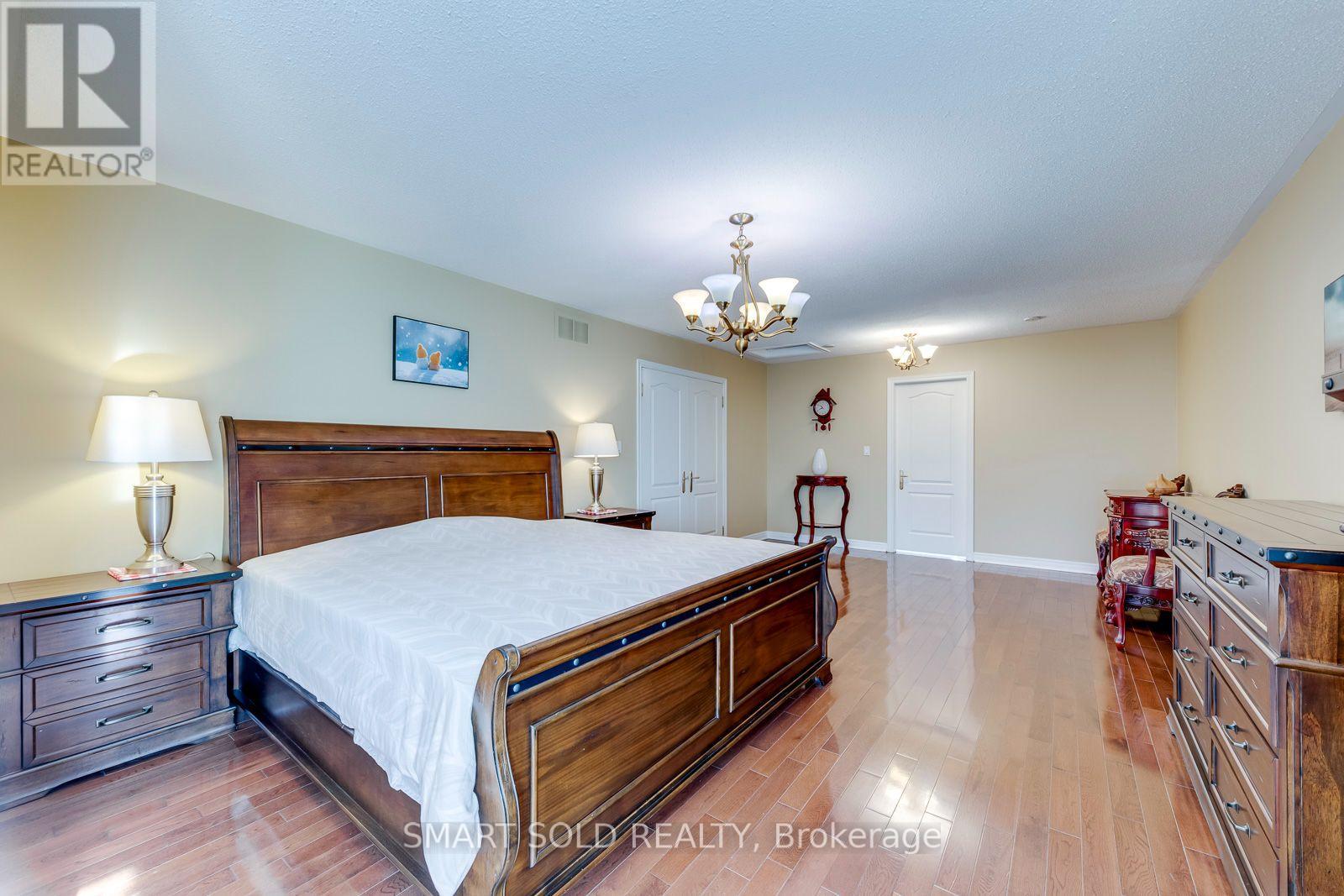 5291 FOREST HILL DRIVE - 23