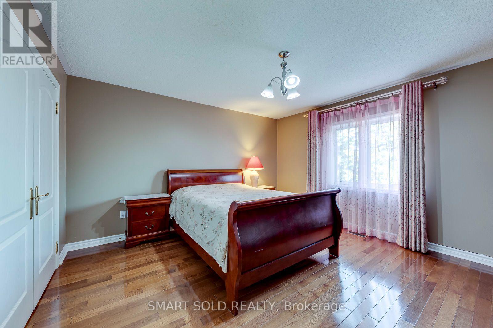 5291 FOREST HILL DRIVE - 27