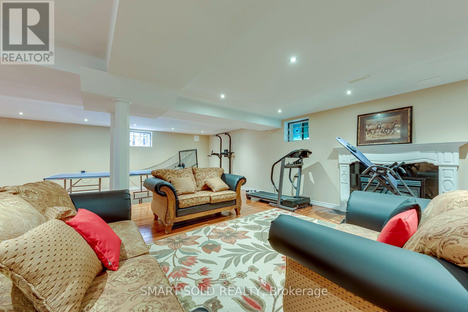 5291 FOREST HILL DRIVE - 38