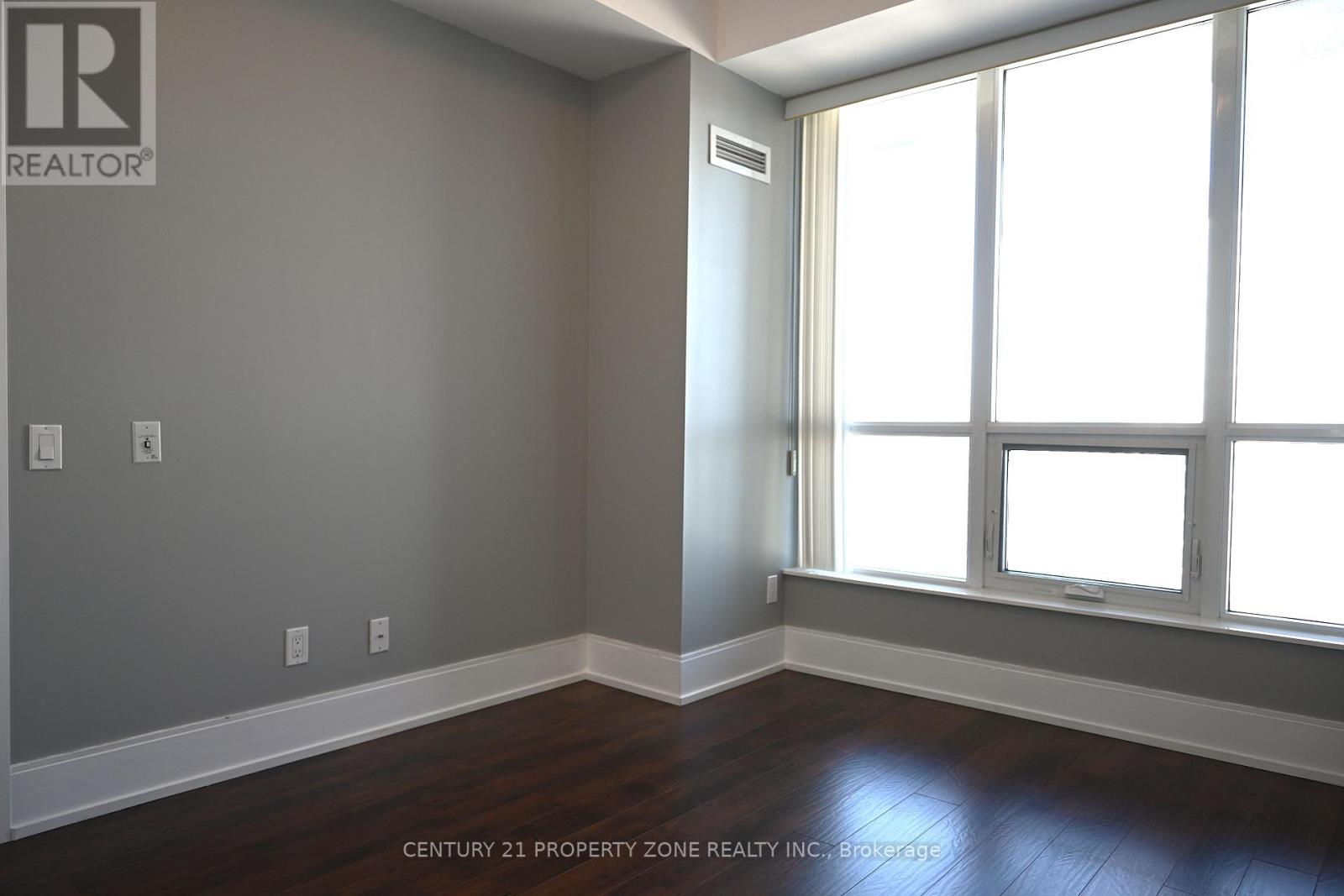 15 Viking Lane — photo 14