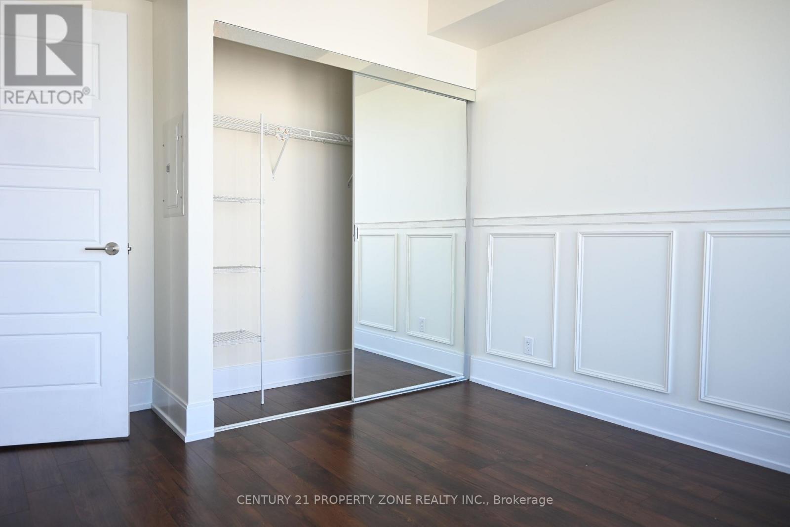 15 Viking Lane — photo 17