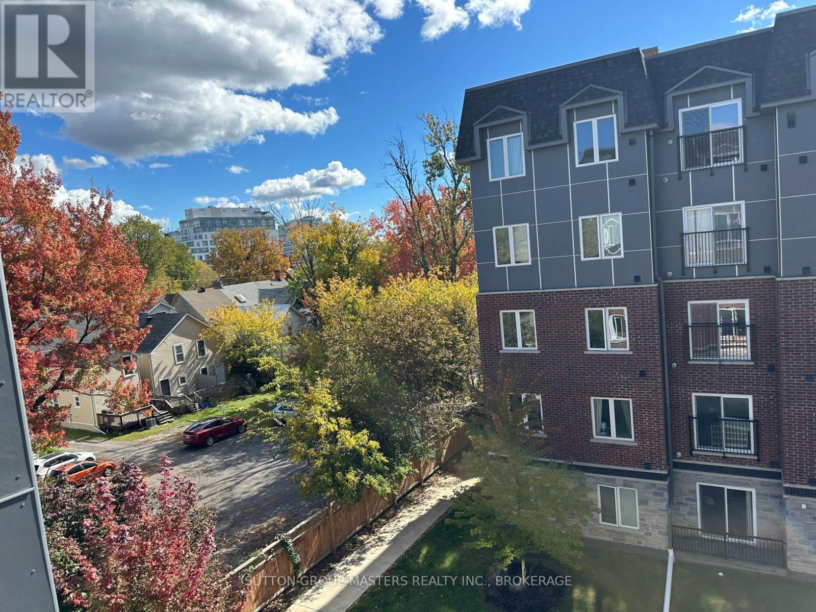 #413 501 FRONTENAC STREET - 18