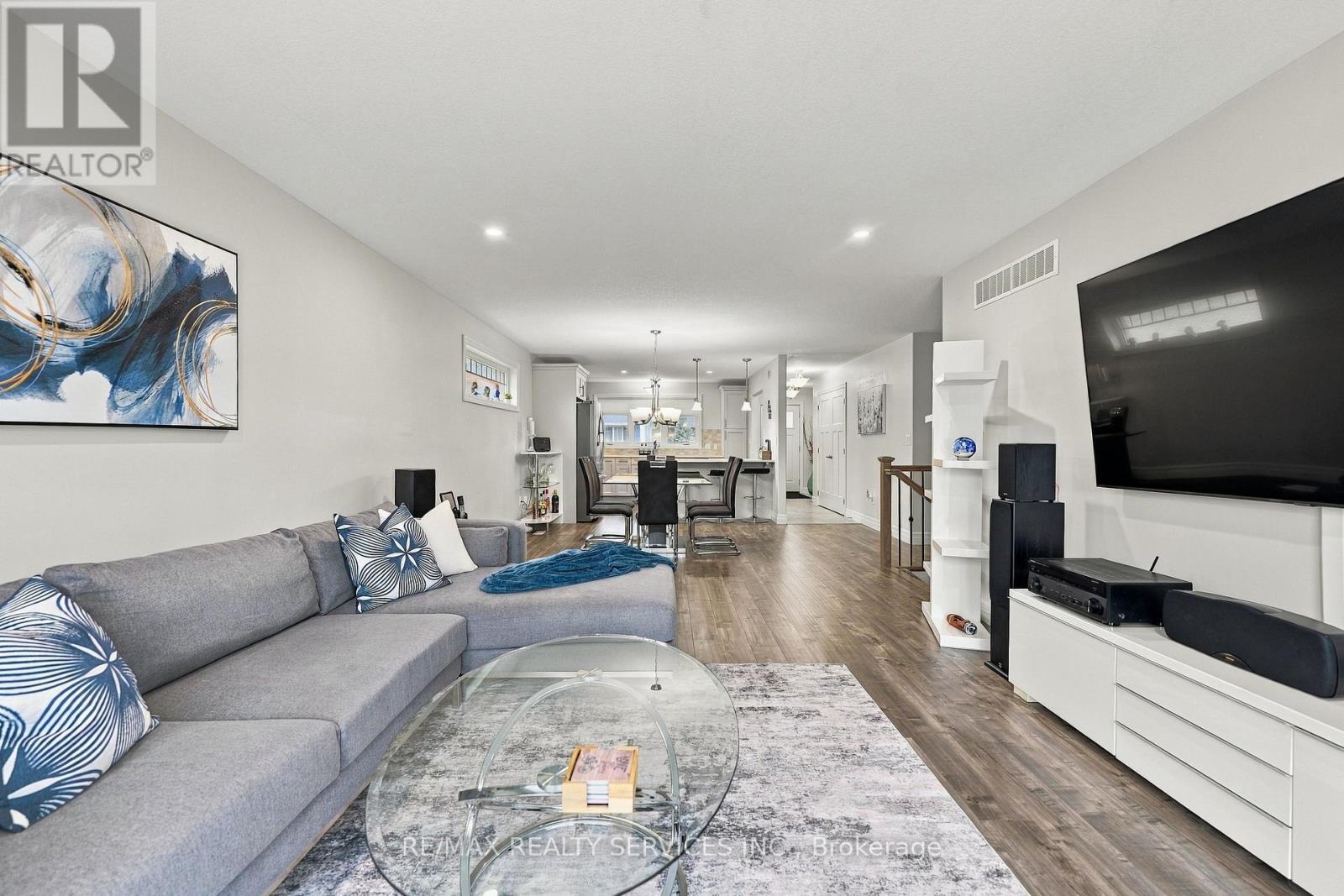 50 Mercedes Drive, Belleville, ON photo 18
