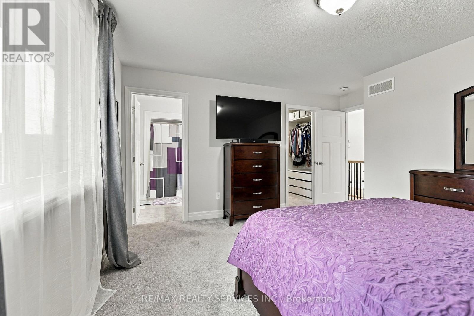50 Mercedes Drive, Belleville, ON photo 26
