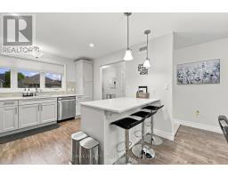 50 Mercedes Drive, Belleville, ON K8N0B7 Photo 12