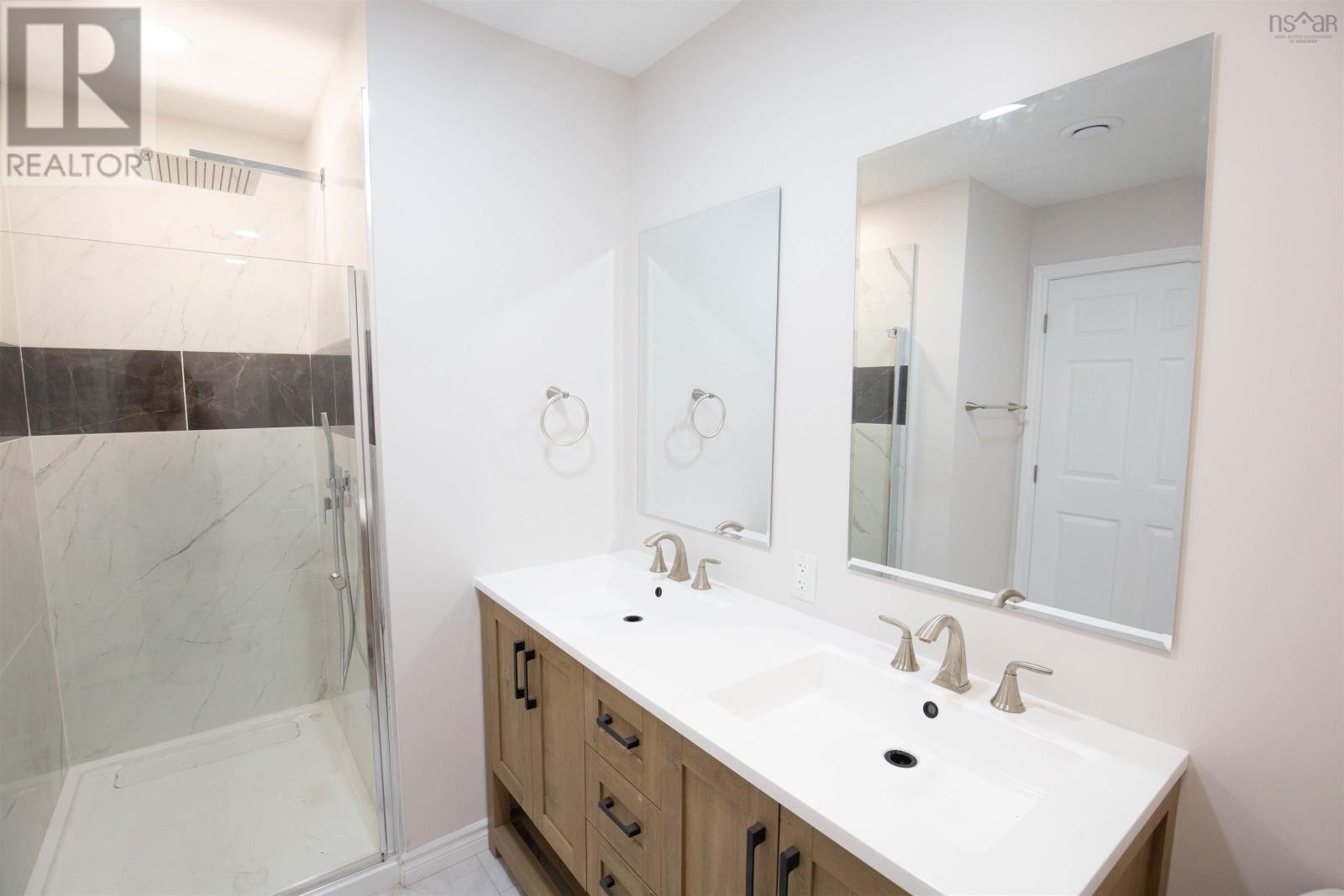 2028 Lake Road - 21